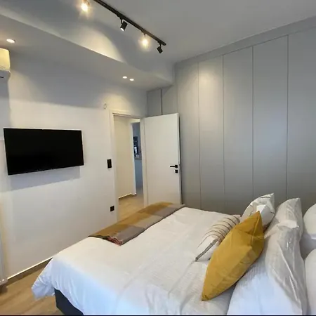 New Luxury In Glyfada Apartment *