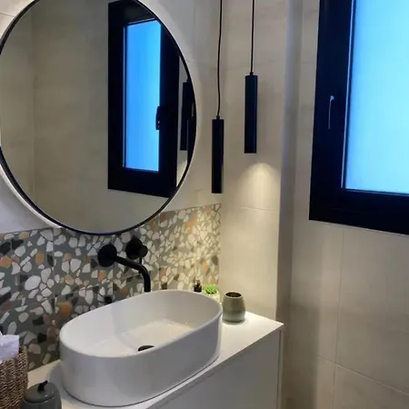 New Luxury In Glyfada Apartment